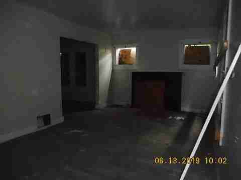 15702 Stansbury (7)_m.jpg